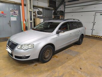 VW Passat 1.9 TDI 77kw bxe - 11