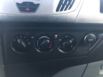 Ford tranzit custom r.v 2016 2.2 tdci 6rychlostní klima - 11