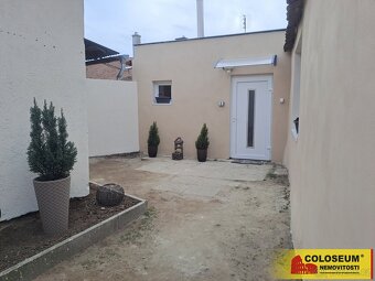 Znojmo - Konice, pronájem bytu 3+1, 65 m2, nezařízený - byt - 11