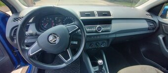 Prodám ŠKODA FABIA 3 KOMBI - 11