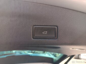 VW Sharan Comfortline 2.0TDI 110kW DSG Bi-Xenon Tažné Kamera - 11