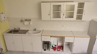 Prodám starší nábytek - 11