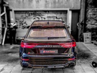 Audi RSQ8 1:18 GT Spirit - 11