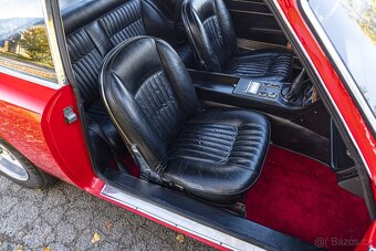Ferrari 365 GT 2+2 - 11