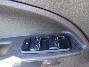 Ford Ecosport 0,9 i - 11