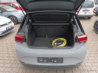 VW ID.3 Pro Electric 88tkm Full LED ACC - záruka Autodraft - 11