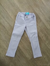 Dívčí kalhoty, rifle, vel. 104, 110 - 11