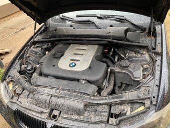 BMW e91 330XD - 11