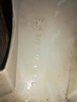 ORIG. POKLICE Škoda 15", 1 KS,  ORIG. ČÍSLO 6V0601147C MHB - 11