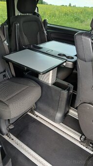 Mercedes-Benz V-CLASS W447 - 11
