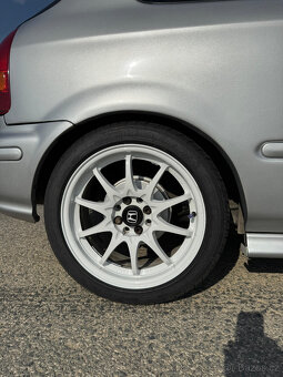 Honda Civic 6g - 11
