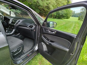 FORD S max benzín 2017 73xxxkm Nová STK - 11
