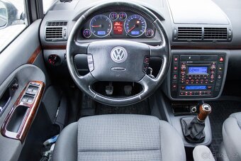 Volkswagen Sharan 2.0 TDI Highline 103kW - 11