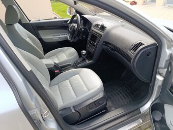 Škoda Octavia 2.0TDI,103kw,DSG - 11