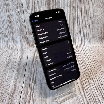 iPhone 15 Pro 128GB, modrý, eSIM (12 měsíců záruka) - 11