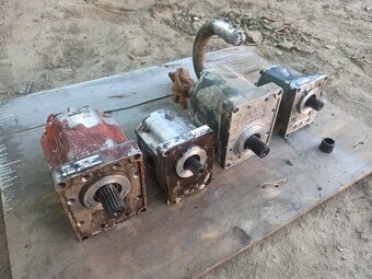 Desta dvhm hydraulické zubove čerpadlo - 11