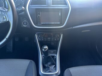 Suzuki SX4 S-Cross 1.6i 88kW 4x4 serviska - 11
