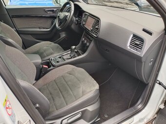 Seat Ateca Xcellence 2.0TDI 110kW 4x4 DSG Webasto LED ACC Qi - 11