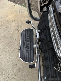 Triumph Rocket III clasic - 11