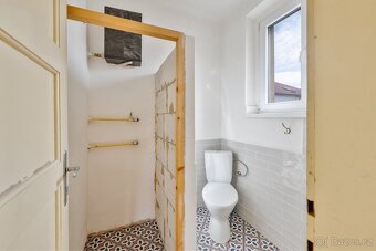 Prodej rodinného domu 76 m², pozemek 400 m², Sezimovo Ústí. - 11