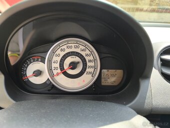 Mazda 2, r.v: 12/2009, 1.3 55kw, 115000km, klima, dovoz D - 11