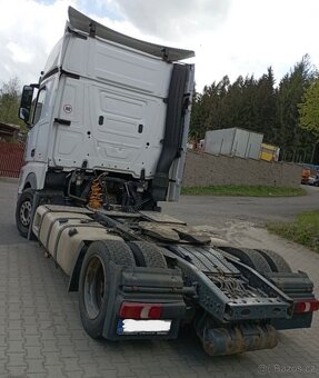 Mercedes Benz Actros 1845 - 11