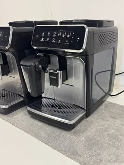 Kávovar Philips EP3246 LatteGo - 11
