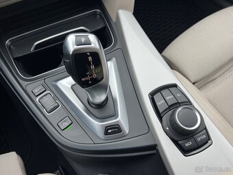 BMW 330e 185kw ČR LED memory nelakováno nebouráno - 11