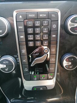 Volvo V40, D3 Cross Country Momentum - 11
