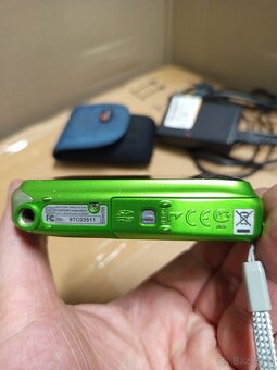 FUJIFILM  FINEPIX  Z33WP - 11