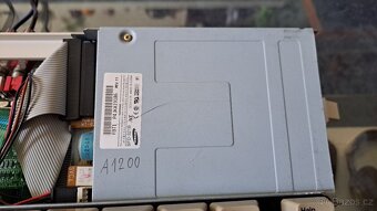 Prodám Commodore Amiga 600, myš, zdroj, joystick - 11