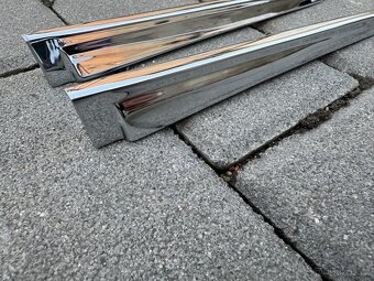 Volha Gaz 21, nové přední lišty ploutve předních blatníků - 11
