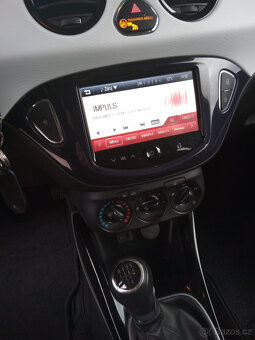 Opel Adam  1.2 51KW-NOVÁ STK - 11