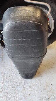 Triumph Thunderbird 900 - 11