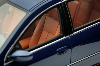 Peugeot 607 3.0 V6 Phase 2 2008 1:18 OttoMobile - 11