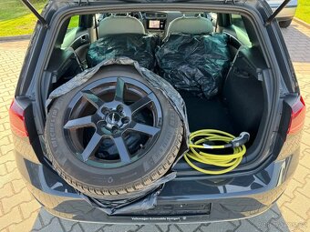 VW E-Golf 2020 elektro 100kw/virtual/kůže/tepelko/LED/36kwh - 11