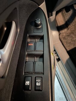 Prodám Suzuki SX4, 1.6, 4x4, najeto 97566km - 11