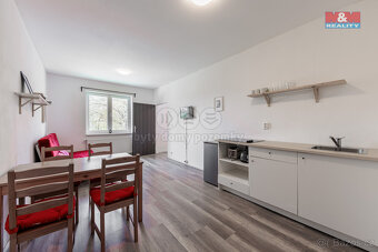 Prodej rodinného domu, 293 m², Vejprty, ul. Údolní - 11
