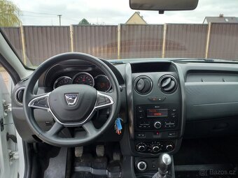DACIA DUSTER 1,5 DCi 4x4,KLIMA,ESP,ABS,ČR,SERVISKA - 11