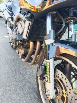 Honda Hornet 600S - 11