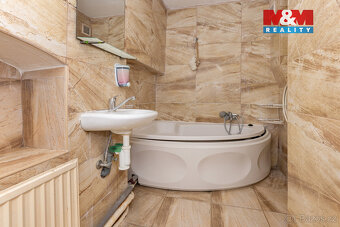 Prodej rodinného domu, 250 m², Ostřešany, ul. Ročkova - 11