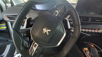 PEUGEOT 3008 1.5b HDi 130 Allure AT - 11