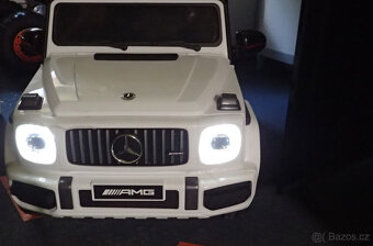 Dětské elektrické auto Mercedes G63 AMG bílá - 11