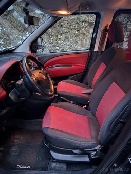 FIAT DOBLO PANORAMA 1,6 JTD, 7 MÍST - 11