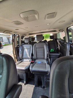 Ford Tourneo Custom - 11