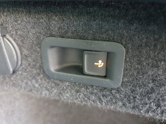 Volkswagen Passat B8 Variant 2.0TDI 110kW DSG Matrix Webasto - 11