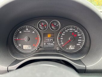 Audi A3 1.9 TDI 8P Facelift - 11