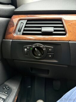 BMW e90 320d - 11