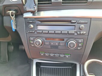 BMW 123d Cabrio AKČNÍ CENA - 11