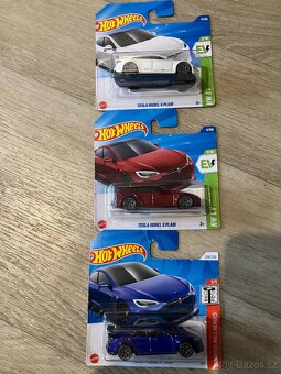 Hot Wheels modely aut - 11